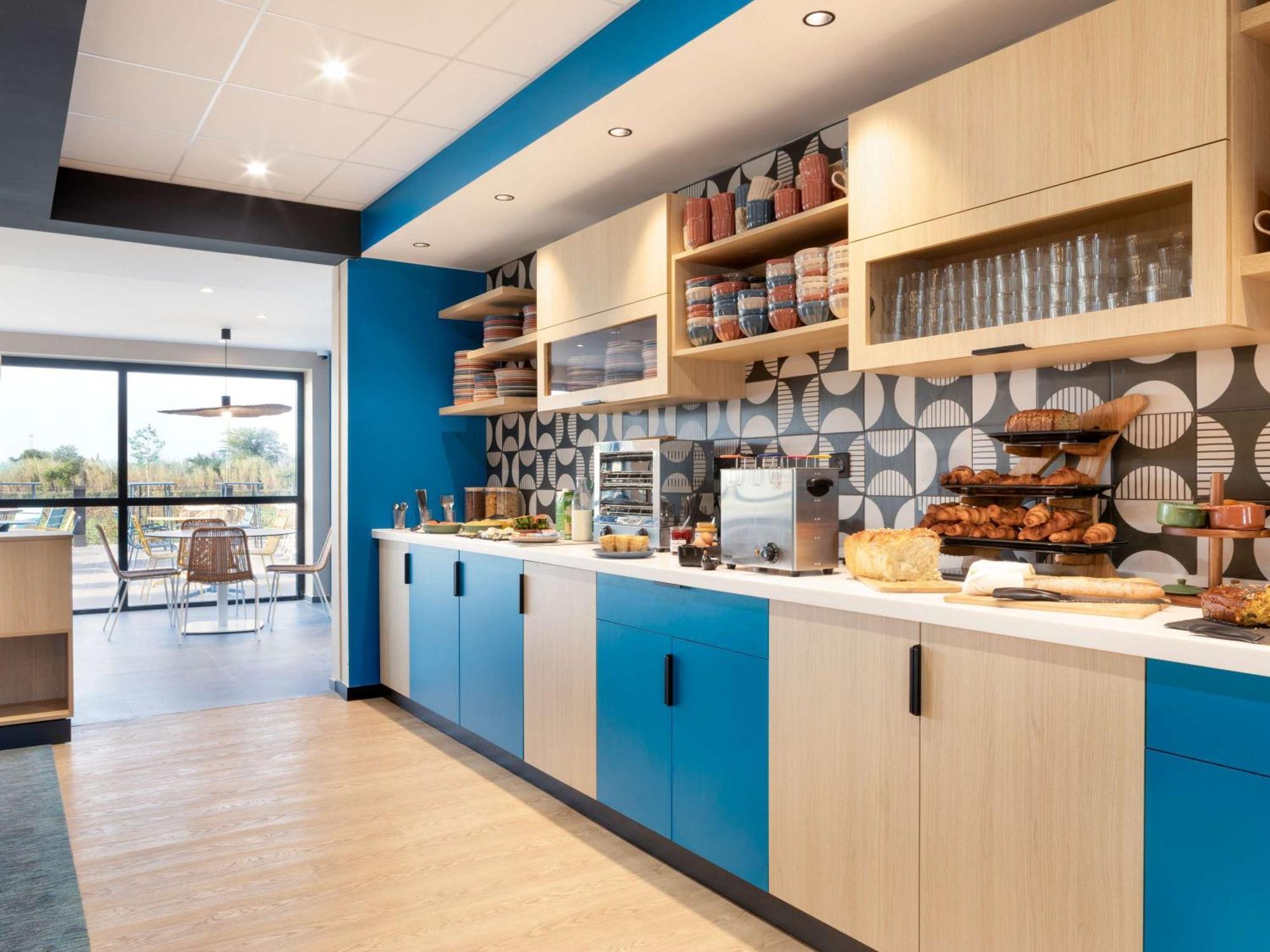 Ibis Styles Miramas Hotel Eksteriør billede